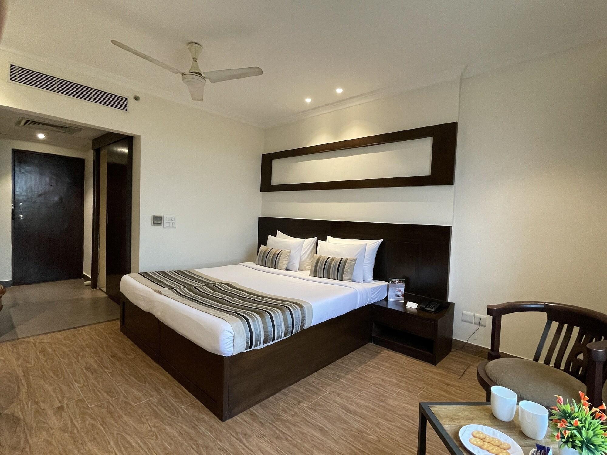 Hotel Royale Sarovar Portico Agra