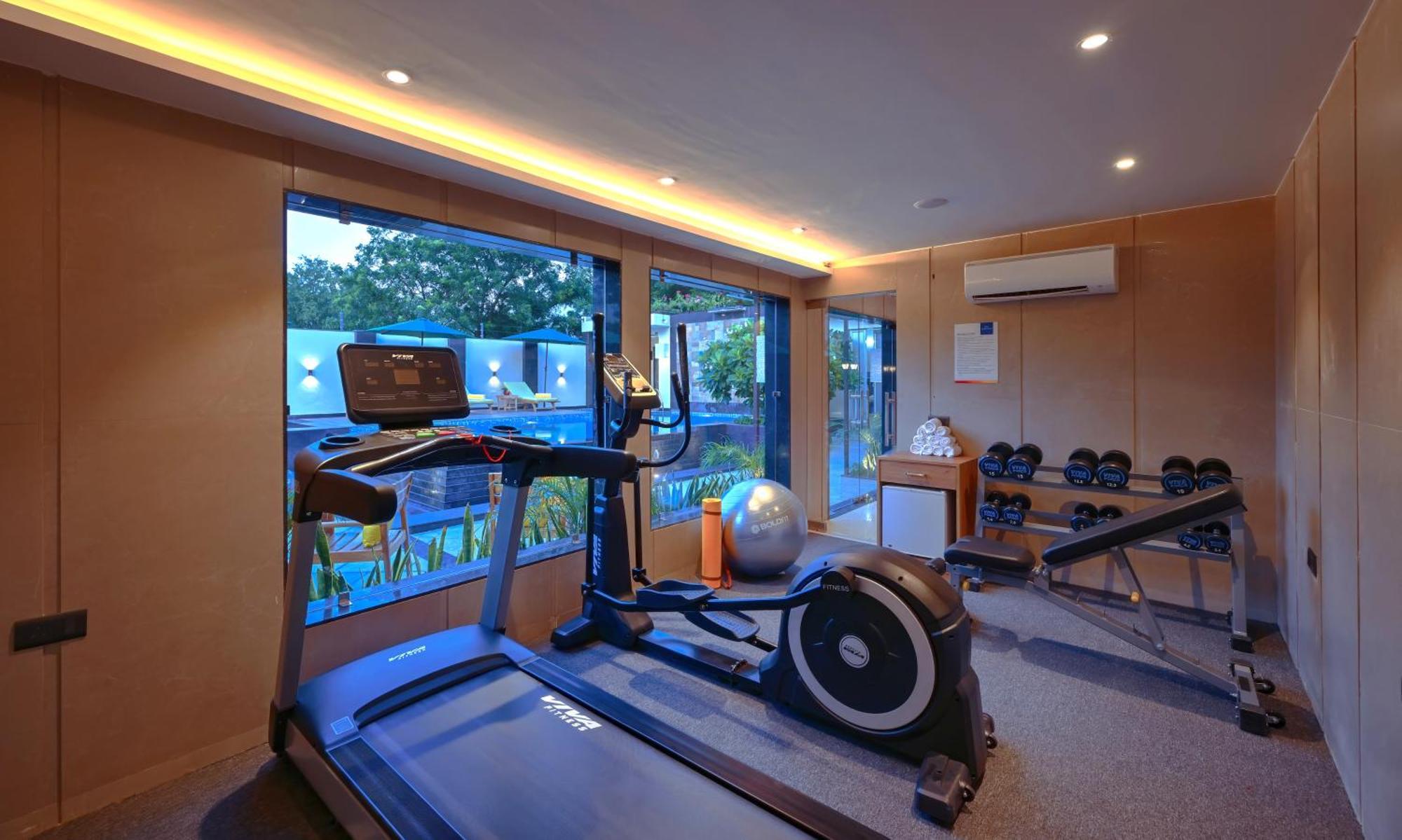 Royale Sarovar Portico Agra 4* Agra (Uttar Pradesh)