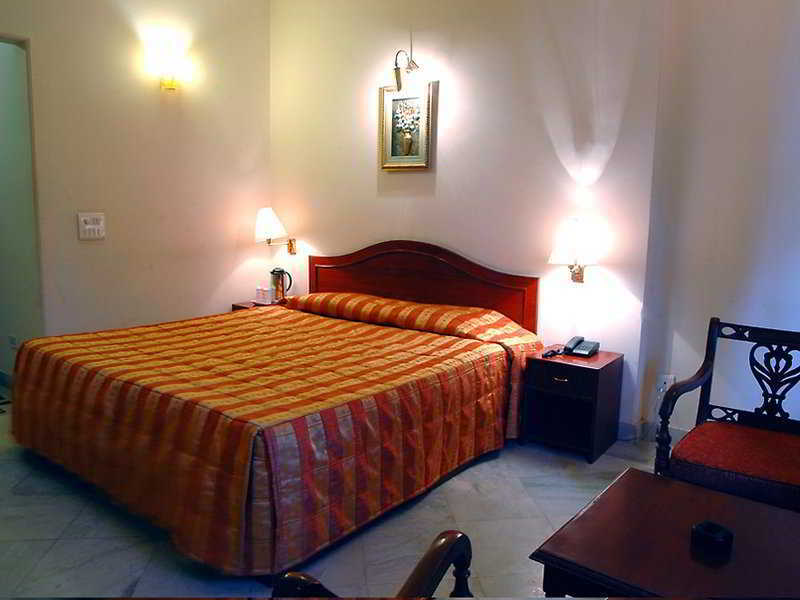 Royale Sarovar Portico Agra Agra (Uttar Pradesh)